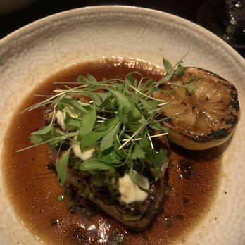 Lucille's Oyster Dive - Tuna steak - Seafood Near Me - Montreal, Quebec