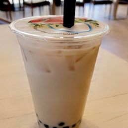 (Drooling) Coconut milk tea with boba. (Drooling) Coconut milk tea with boba.
