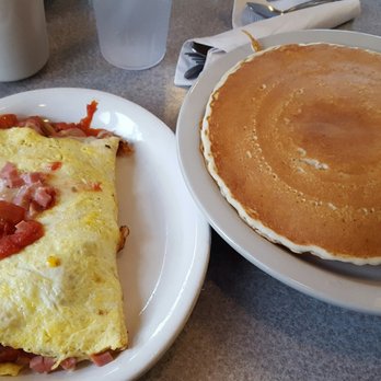 Pancake House - American Near Me - Longview, Washington