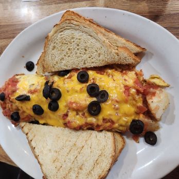 Good Harvest Cafe - Baja omelett - Seafood Near Me - Crescent City, California