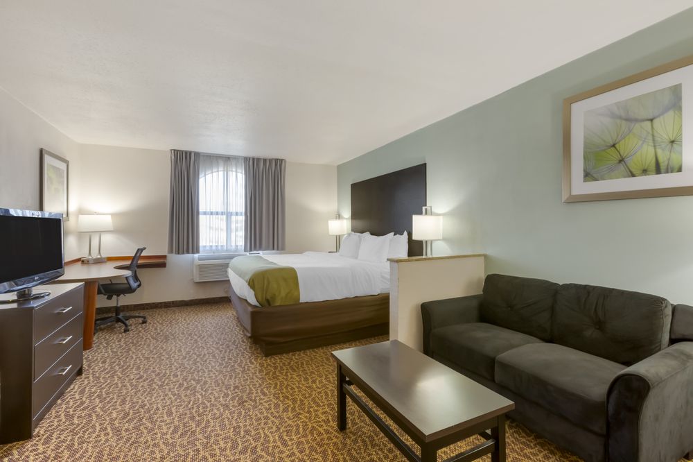 Quality Inn Alexis Rd