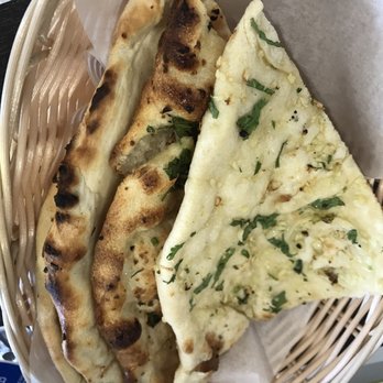 Sankranti - They only serve garlic naan in their buffet - Indian Near Me - Sunnyvale, California Sankranti - They only serve garlic naan in their buffet - Indian Near Me - Sunnyvale, California