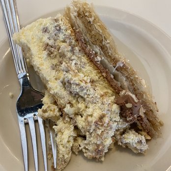 Aladdin’s Eatery - Powell - baklava cheesecake - Mediterranean Near Me - Powell, Ohio