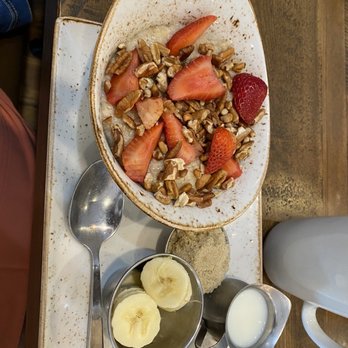 First Watch - Steel cut oatmeal - Cafes Near Me - Lady Lake, Florida First Watch - Steel cut oatmeal - Cafes Near Me - Lady Lake, Florida
