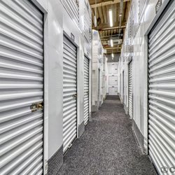 Manhattan Mini Storage