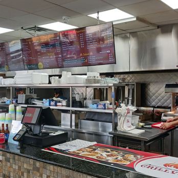GRILLVILLE - Ordering/ pick-up counter and kitchen in the back. - Greek Near Me - Libertyville, Illinois GRILLVILLE - Ordering/ pick-up counter and kitchen in the back. - Greek Near Me - Libertyville, Illinois