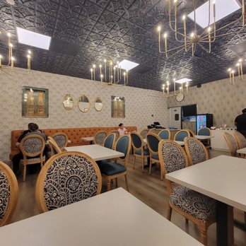 Ticca Tikka Indian Cuisine - Interior dining area - Indian Near Me - Murrieta, California Ticca Tikka Indian Cuisine - Interior dining area - Indian Near Me - Murrieta, California