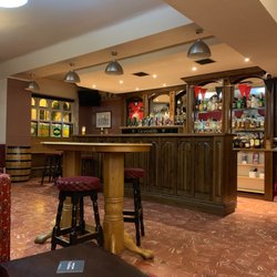 Roughty Bar - Bar