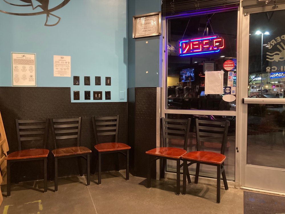 Trapper's Sushi - Lacey