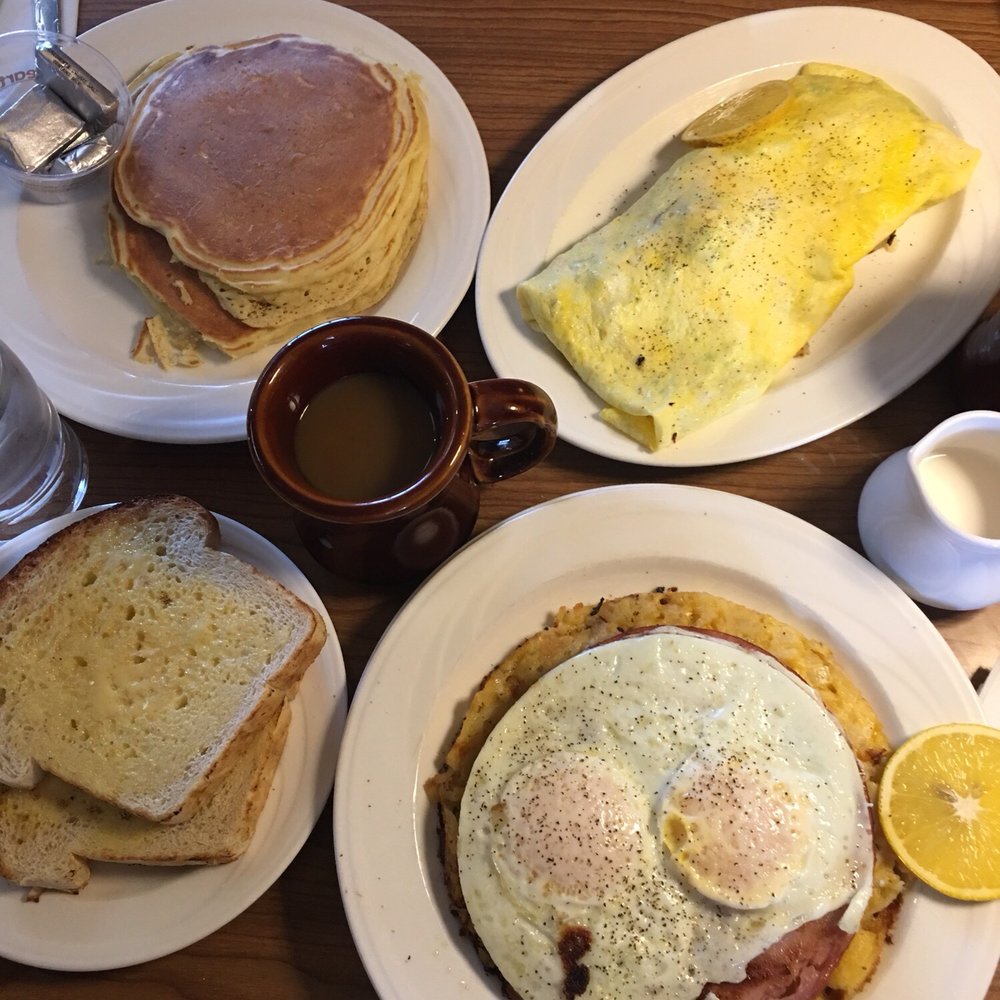 Rounds Restaurant - Great breakfast place! - Breakfast & Brunch Near Me - Traverse City, Michigan Rounds Restaurant - Great breakfast place! - Breakfast & Brunch Near Me - Traverse City, Michigan