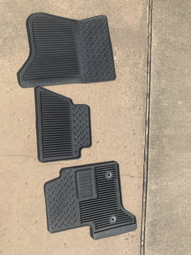 TAIL FLIP AUTO DETAILING SERVICES Auto Detailing Oklahoma City