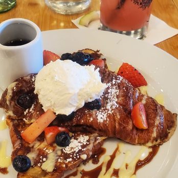 Bloom - Croissant French Toast & Azucar Rose - American Near Me - Santa Clara, California