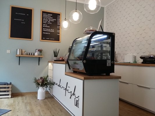 wanderfish Café by null