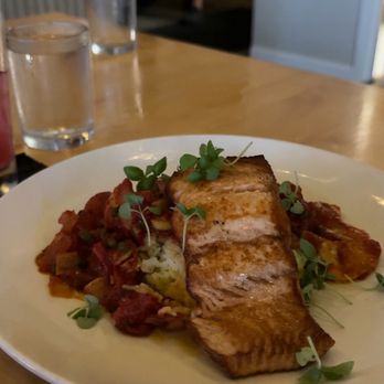 Fishermen's View - Pan Seared Atlantic Salamon - New American Near Me - Sandwich, Massachusetts