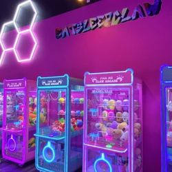 PICK ME Claw Arcade
