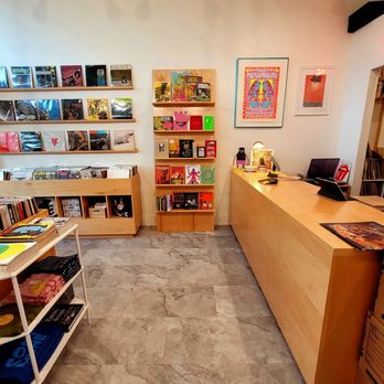 Commune Records - Vinyl Records Near Me - Pasadena, California
