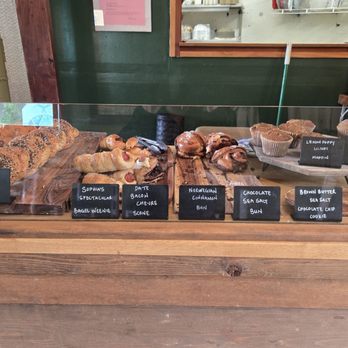 Mele Mele Bakery - Selection - Bakeries Near Me - Waialua, Hawaii Mele Mele Bakery - Selection - Bakeries Near Me - Waialua, Hawaii