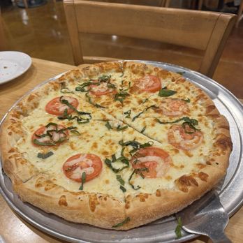 Pizza Capri's - Margherita Pizza - Italian Near Me - Denton, Texas Pizza Capri's - Margherita Pizza - Italian Near Me - Denton, Texas