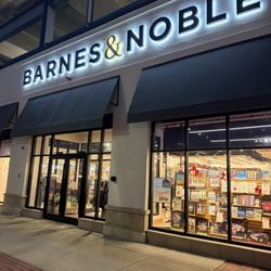 Barnes & Noble