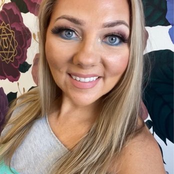 Aura Brushed - Total glow - spray tan and makeup by Aura Brushed - Spray Tanning Near Me - Houston, Texas