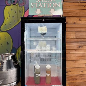 Xicha Brewing - Salsa Bar - Latin American Near Me - Salem, Oregon