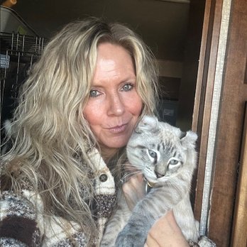 Super Supplements - me with one of my Highlander cats I raise Maine Coons and Highlander lynx~ :) - Vitamins & Supplements Near Me - Eugene, Oregon