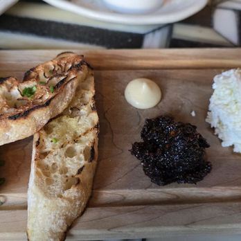 ie Italian Eatery - Appetizer with cheese and fig - Italian Near Me - Minneapolis, Minnesota ie Italian Eatery - Appetizer with cheese and fig - Italian Near Me - Minneapolis, Minnesota
