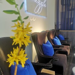Dazzle  Nailspa - We are located in NORTH YORK  1101 Finch ave W unit 7A