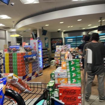 Couche-Tard - people shopping in a grocery store - Convenience Stores Near Me - Montreal, Quebec Couche-Tard - people shopping in a grocery store - Convenience Stores Near Me - Montreal, Quebec