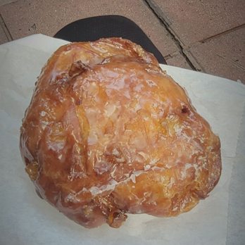 Coffee House & Donuts - Apple Fritter - Donuts Near Me - Los Angeles, California Coffee House & Donuts - Apple Fritter - Donuts Near Me - Los Angeles, California