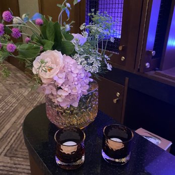 The Otis Hotel Austin, Autograph Collection - Beautifully lit bar outside the ballroom! - Hotels Near Me - Austin, Texas The Otis Hotel Austin, Autograph Collection - Beautifully lit bar outside the ballroom! - Hotels Near Me - Austin, Texas