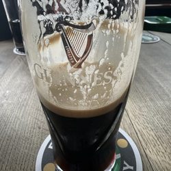 Kennedy's Irish Bar - Tasty pints