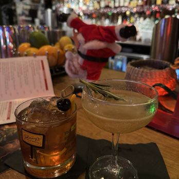Johnny's Gold Brick - Christmaspolitan and Old Fashioned - Cocktail Bars Near Me - Houston, Texas Johnny's Gold Brick - Christmaspolitan and Old Fashioned - Cocktail Bars Near Me - Houston, Texas