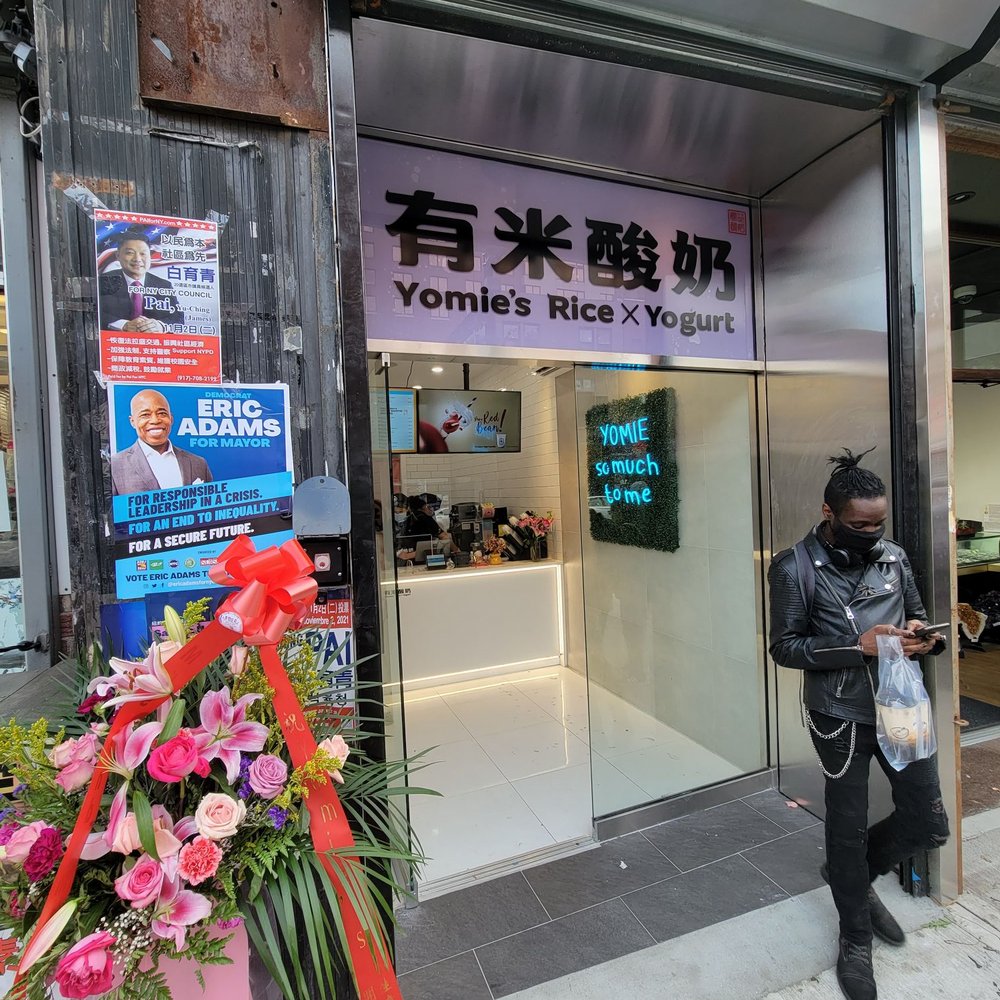 Yomie's Rice x Yogurt - Front view - Juice Bars & Smoothies Near Me - Flushing, New York