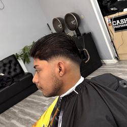 Fineline Barber & Beauty Lounge