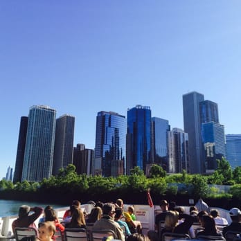 Shoreline Sightseeing - Architectural Tours Near Me - Chicago, Illinois