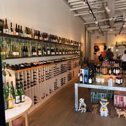 Nico's Bottle Shop