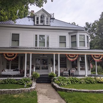 The Perkins House - Bed & Breakfast Near Me - Cornish, Maine The Perkins House - Bed & Breakfast Near Me - Cornish, Maine
