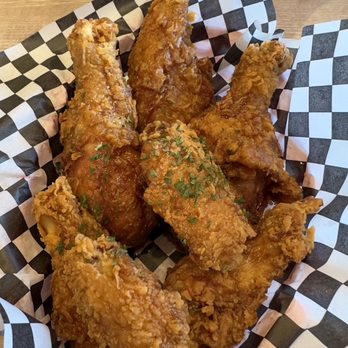 Vons Chicken - Soy garlic Korean fried chicken - Chicken Shop Near Me - Torrance, California Vons Chicken - Soy garlic Korean fried chicken - Chicken Shop Near Me - Torrance, California