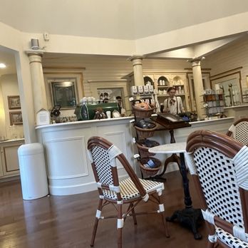 French Press - Interior counter - Coffee & Tea Near Me - Moorestown, New Jersey