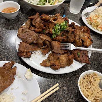 Com Tam Dao Vien - So much food - Vietnamese Near Me - Westminster, California