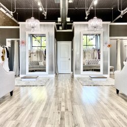 Hitched Bridal and Formal Wear - Bridal Suites