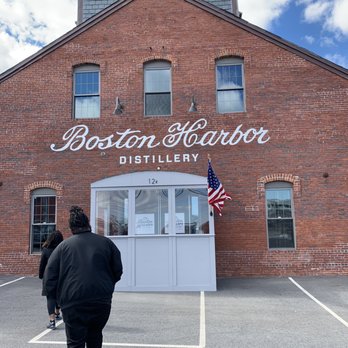 Boston Harbor Distillery - Venues & Event Spaces Near Me - Boston, Massachusetts Boston Harbor Distillery - Venues & Event Spaces Near Me - Boston, Massachusetts