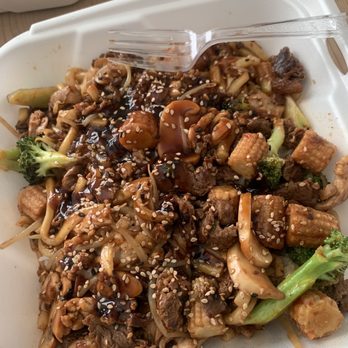 Yami Yaki - Stir Fry - Teppanyaki Near Me - Los Angeles, California
