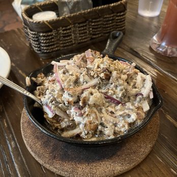 Mama Fina's - Filipino Near Me - New York, New York