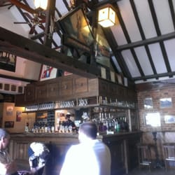 Fernandes Brewery Tap & Bier Keller