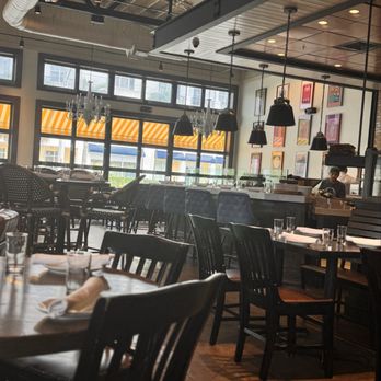 Grato - Seating area - Tuscan Near Me - West Palm Beach, Florida