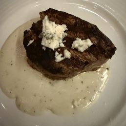 ROQUEFORT FILET 7 oz ROQUEFORT FILET 7 oz