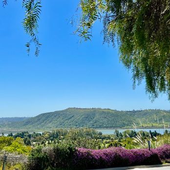Ponto Lago - View outside property - New American Near Me - Carlsbad, California