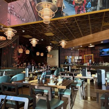 Katana Cocina Nikkei - Japanese Near Me - Weston, Florida